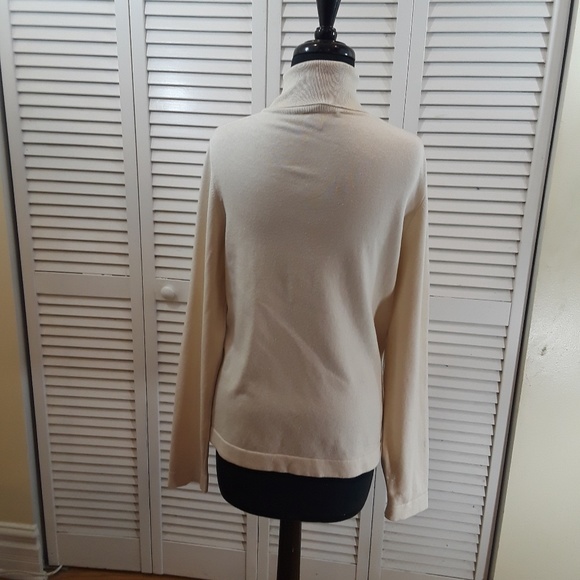 Elliot Lauren Cream Turtleneck NWT - Picture 2 of 7
